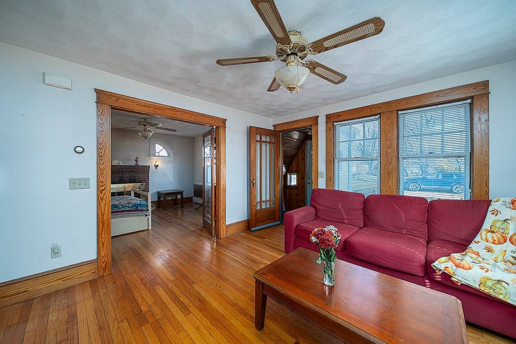 Coventry, RI 02816,16 Pinehurst RD