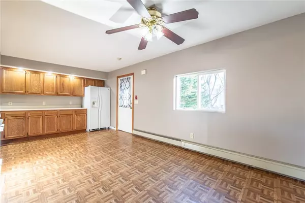 Woonsocket, RI 02895,84 Northeast ST