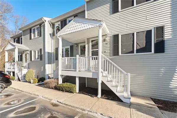 Johnston, RI 02919,47 Morgan AVE #52