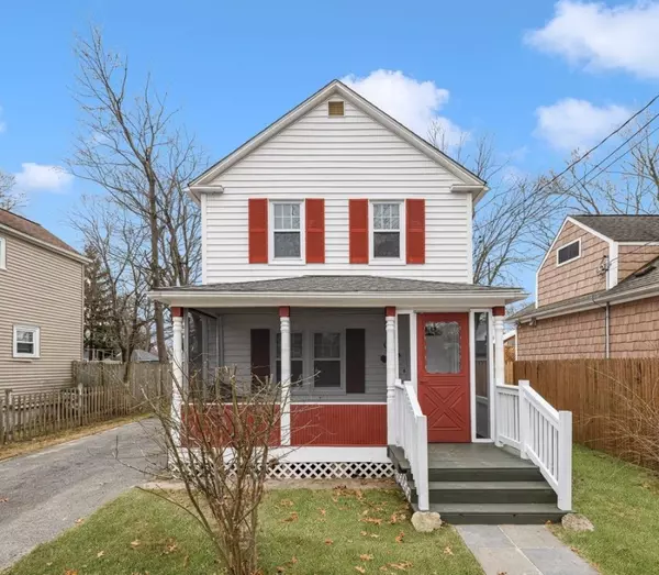 92 Wilson AVE, Warwick, RI 02889