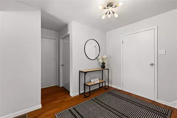 North Smithfield, RI 02896,765 Old Smithfield RD