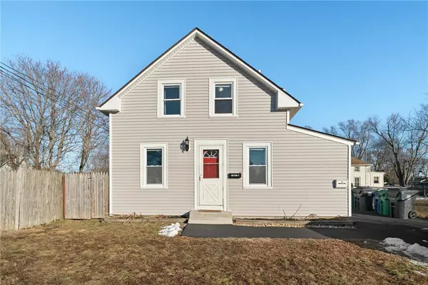 410 Pequot AVE #A, Warwick, RI 02889