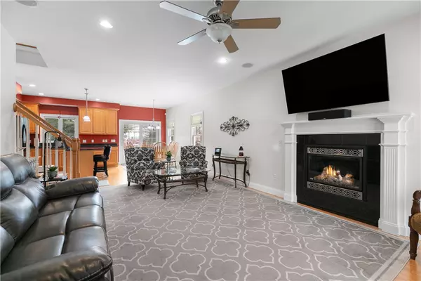 Warren, RI 02885,28 Bradford ST