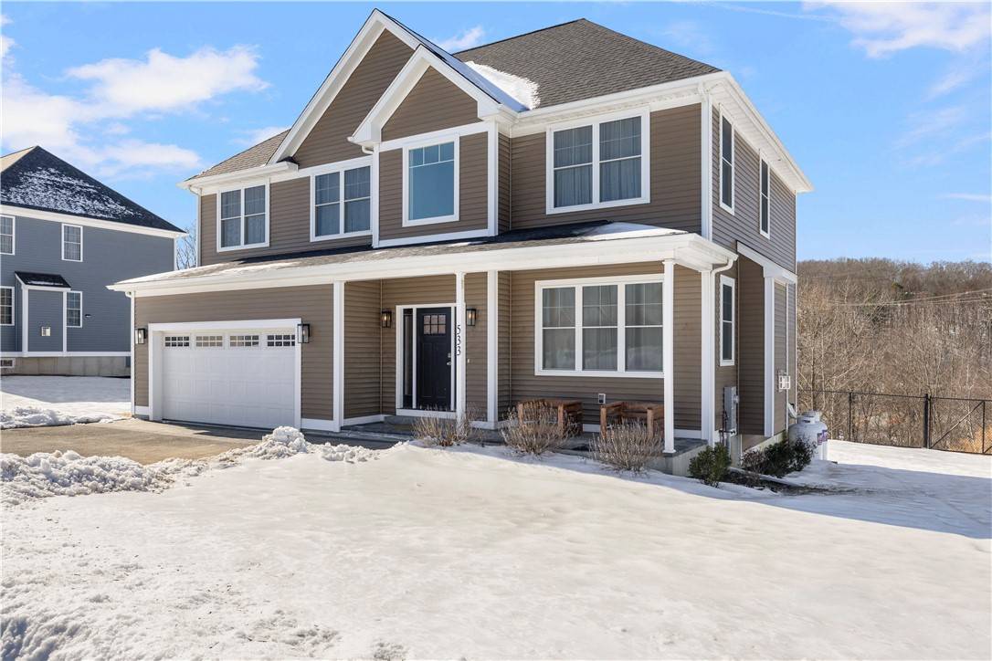 533 Louise ST, Woonsocket, RI 02895