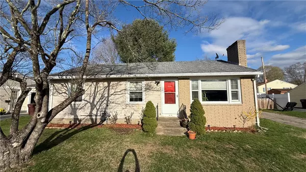 195 Priscilla RD, Woonsocket, RI 02895