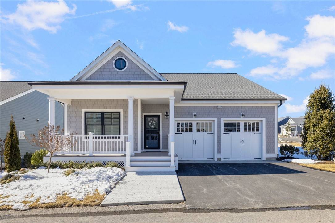 Coventry, RI 02816,6 Hampton RD #6