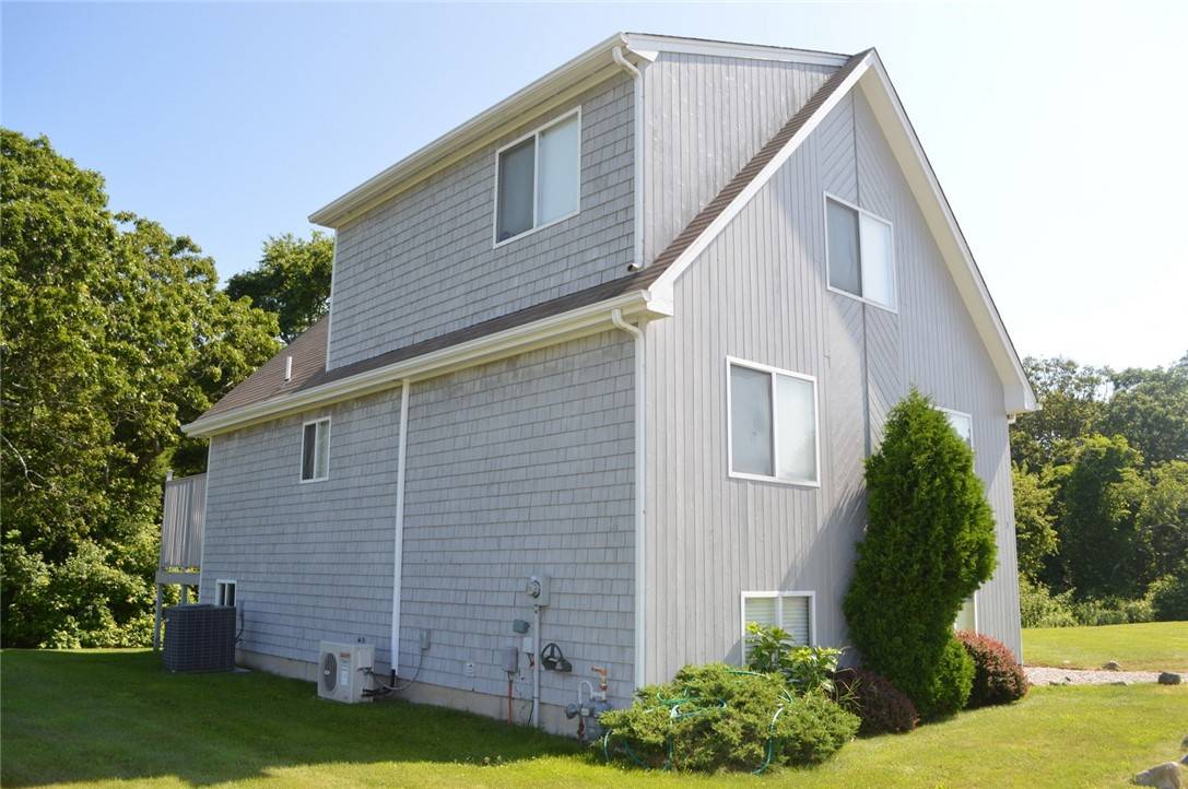 Narragansett, RI 02882,1 Alexander DR