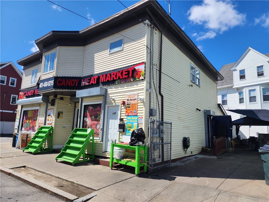 Providence, RI 02909,153 Messer ST