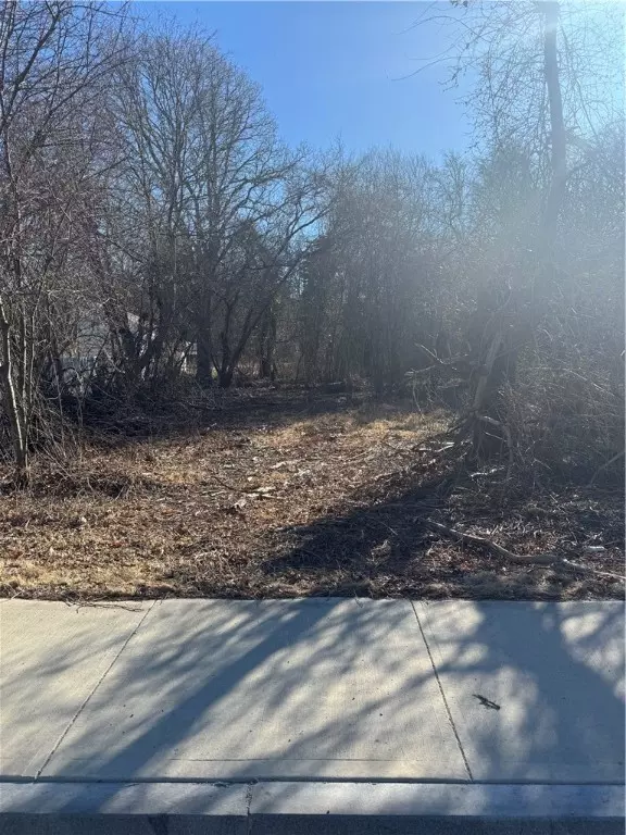 Westerly, RI 02808,61 Church ST