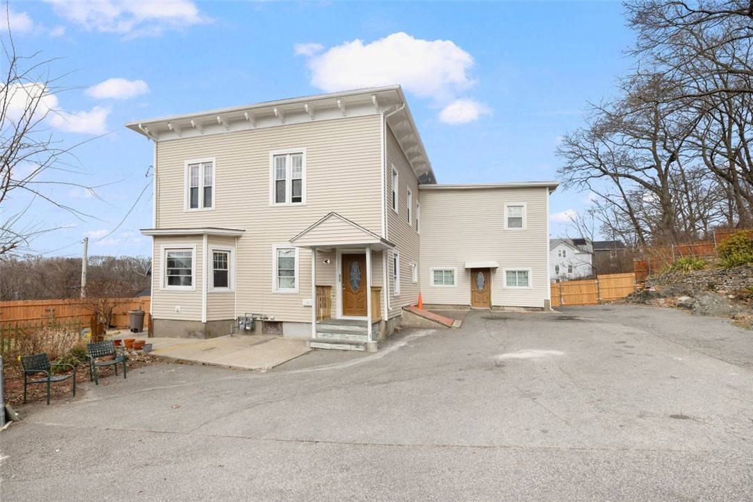 Providence, RI 02909,683 Manton AVE