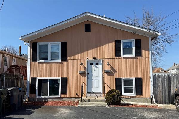 66 Lancashire ST, Providence, RI 02908