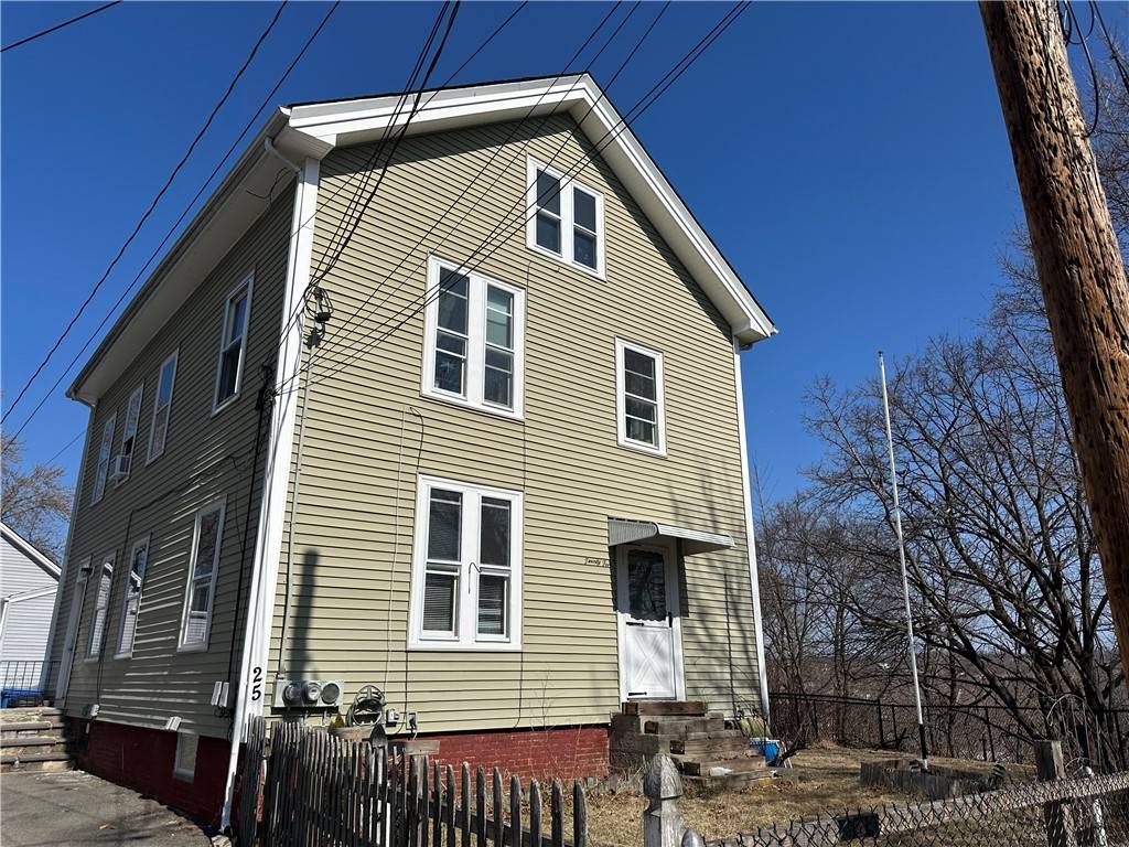 25 North Union ST, Lincoln, RI 02865
