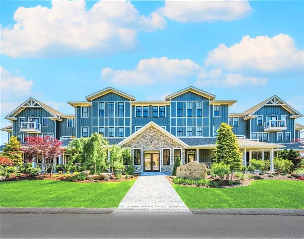 Richmond, RI 02898,2 Bumblebee LN #G12