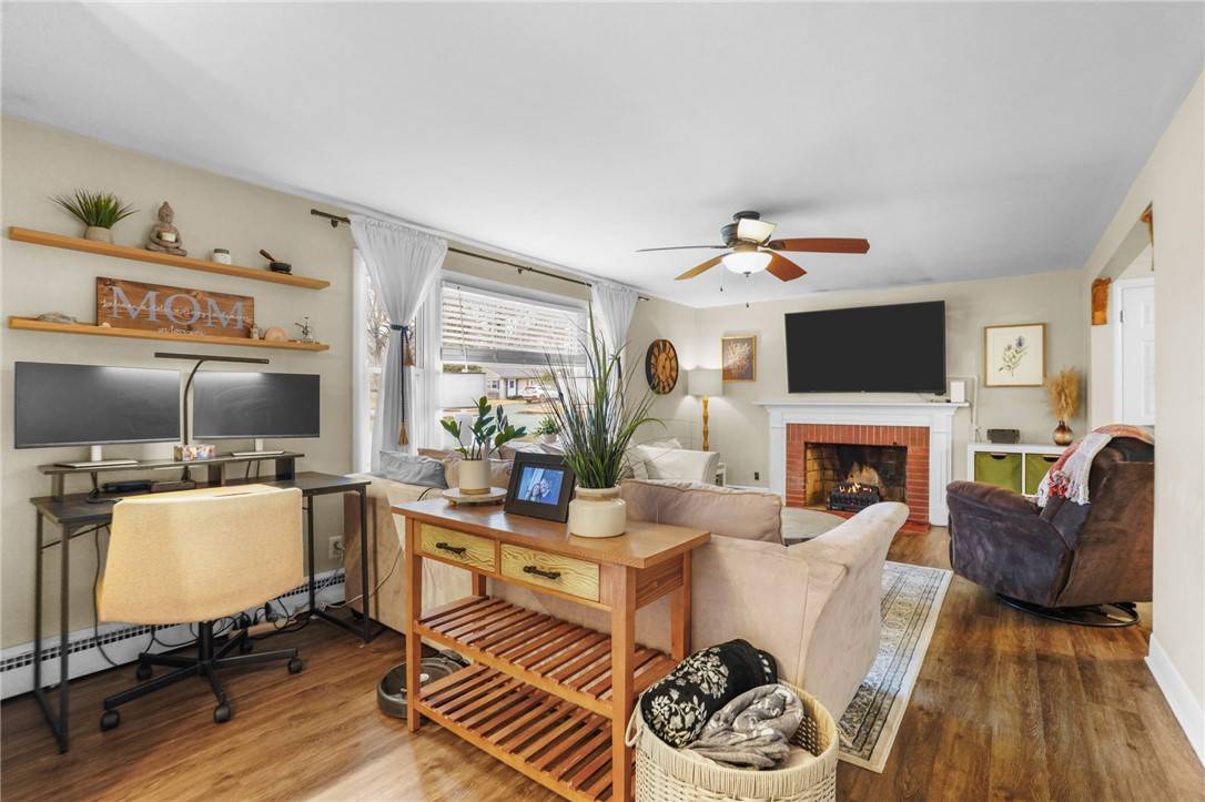 Warwick, RI 02886,5 Sutter AVE