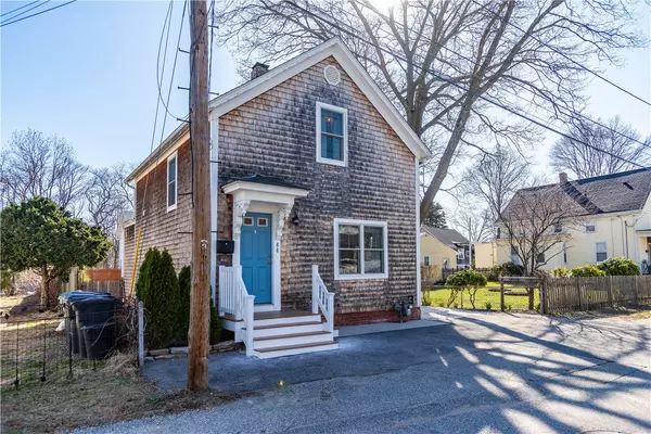 Warwick, RI 02886,88 Spruce ST