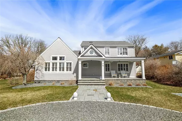 72 Carpenter DR,  South Kingstown,  RI 02879