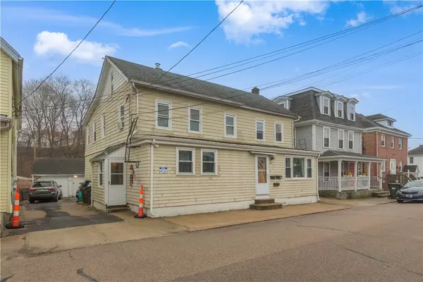 Westerly, RI 02891,84 Pierce ST