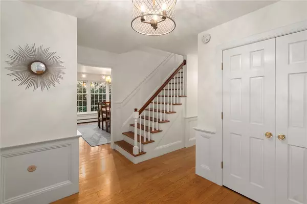 Westerly, RI 02891,28 Noyes Neck RD