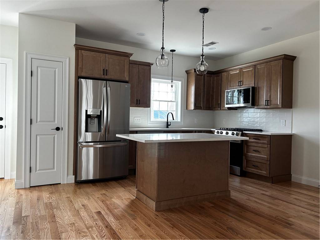 Johnston, RI 02919,5 Kensington WAY