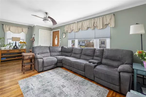 North Providence, RI 02911,15 White CT