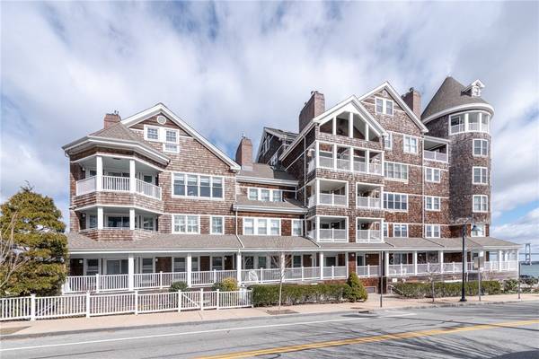 53 Conanicus AVE #1 F, Jamestown, RI 02835