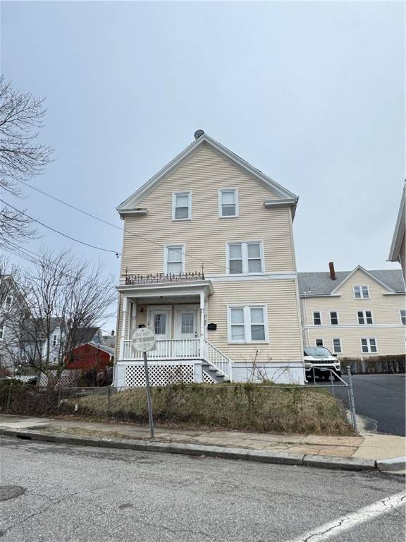 48 Whipple ST, Pawtucket, RI 02860