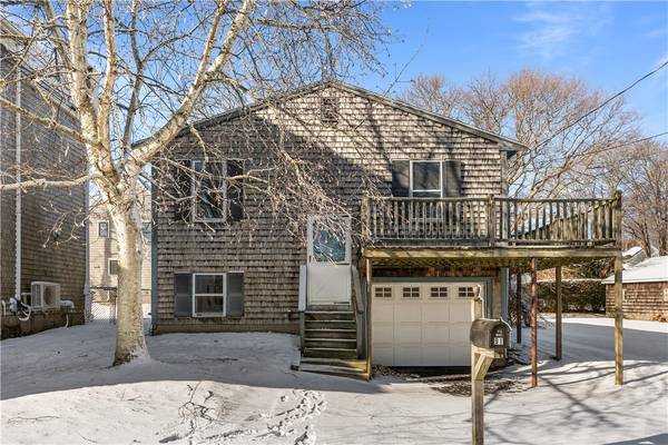 91 Houston AVE, Newport, RI 02840