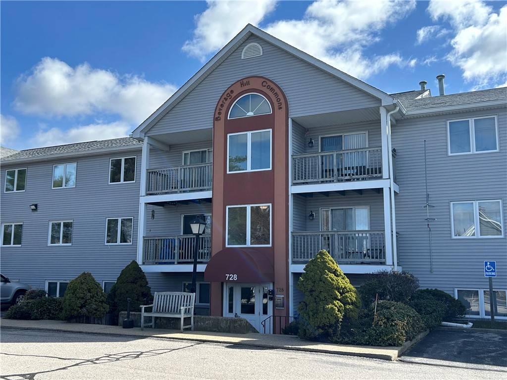 728 Beverage Hill AVE #16, Pawtucket, RI 02861