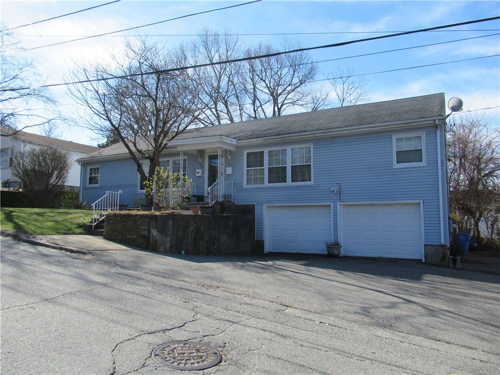 184 Gladstone ST,  Cranston,  RI 02920