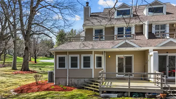 Portsmouth, RI 02871,28 Lawton Brook LN