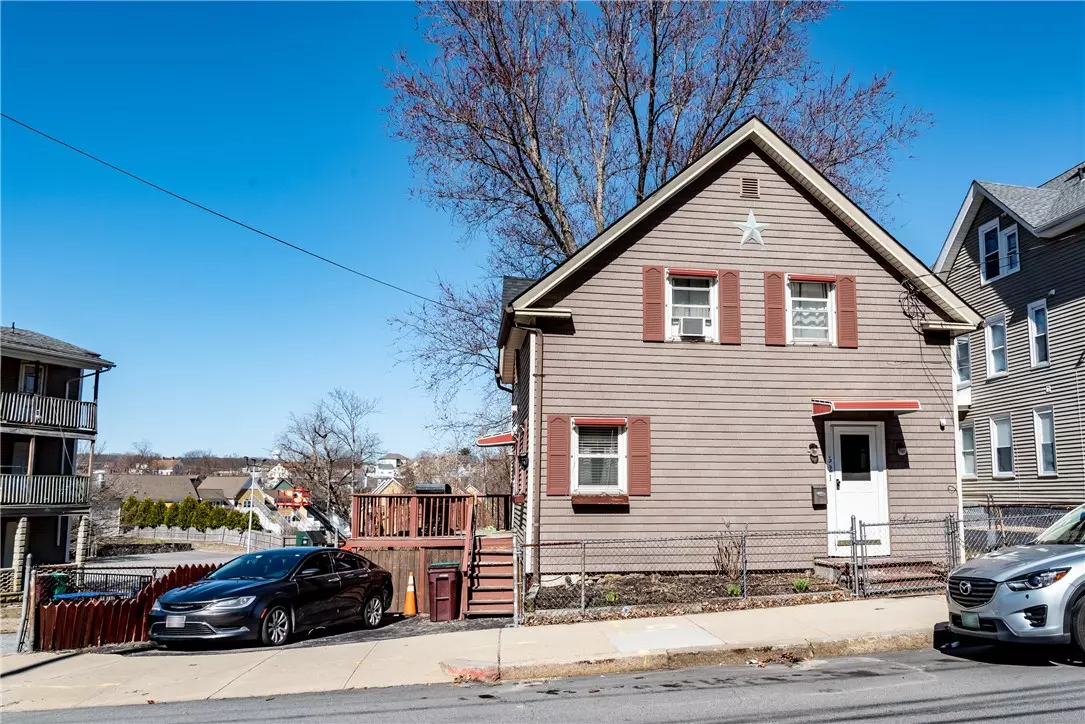 Woonsocket, RI 02895,521 Front ST
