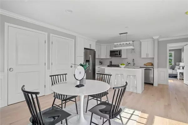 East Greenwich, RI 02818,9 Joseph N. Zenga Jr. BLVD #303