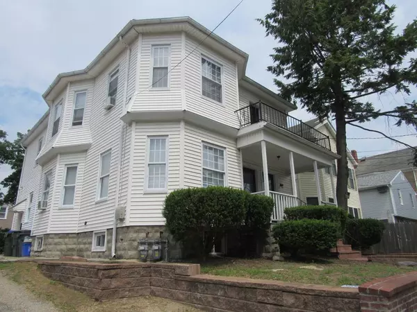 102 Oakland AVE, Providence, RI 02908