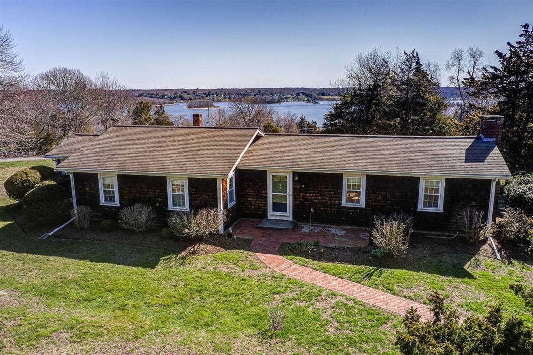 1484 Drift RD, Westport, MA 02790