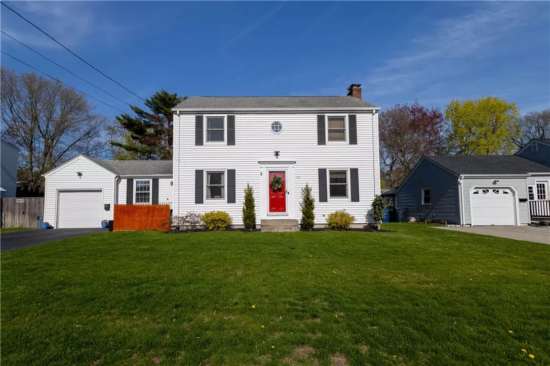 Warwick, RI 02888,55 Knowles DR