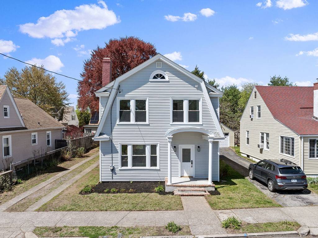 357 Grotto AVE, Pawtucket, RI 02860