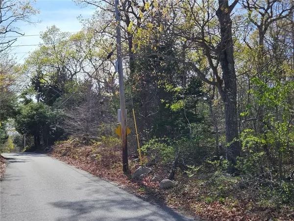 Tiverton, RI 02878,0 Crandall RD