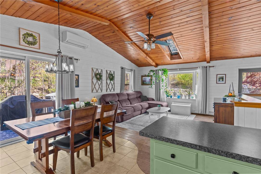 Scituate, RI 02857,519 Hartford PIKE