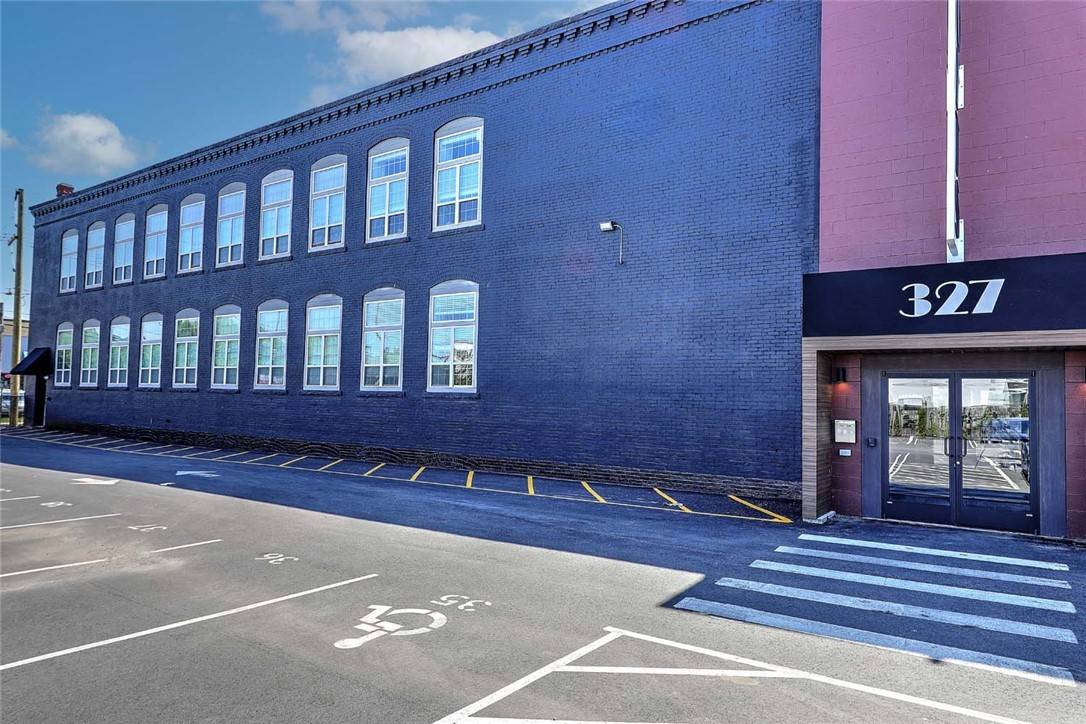 327 Pine ST #1009, Pawtucket, RI 02860