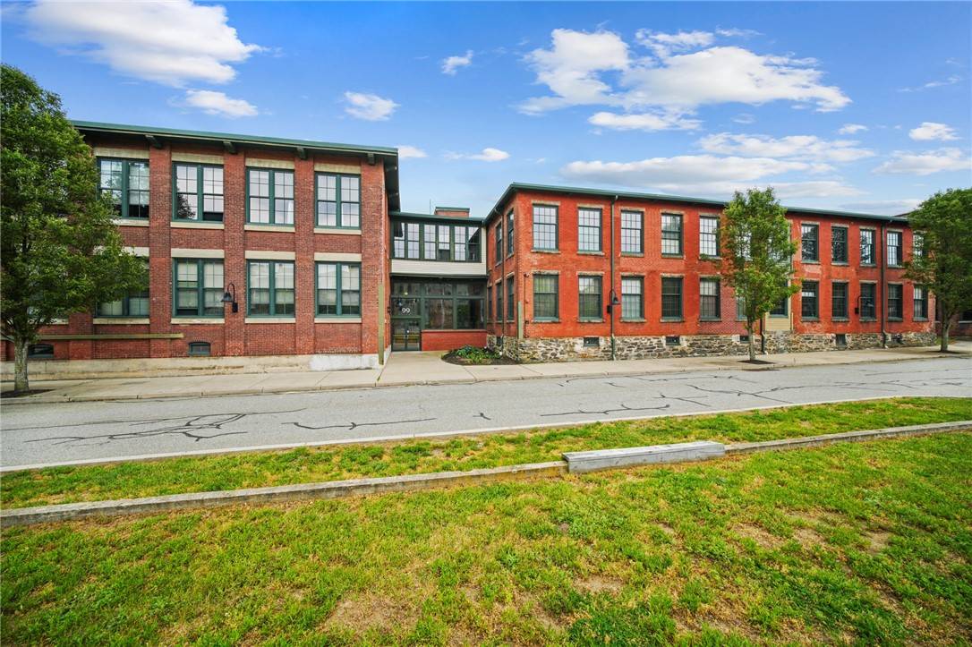 99 ALLEN ST #115, Woonsocket, RI 02895