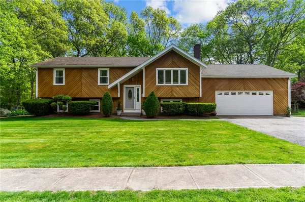 23 Watercress CT, Coventry, RI 02816