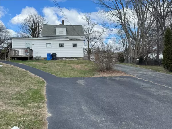 226 Marshall AVE, Cumberland, RI 02864