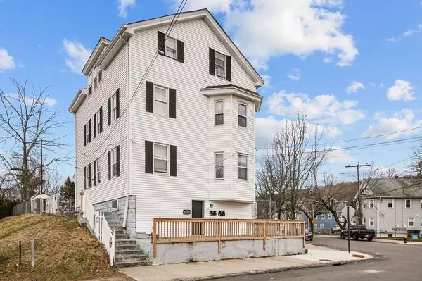 Providence, RI 02909,75 Prudence AVE