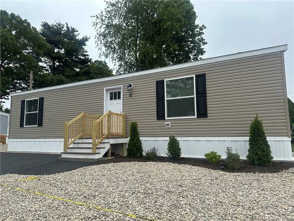 1346 Newport AVE, Attleboro, MA 02703