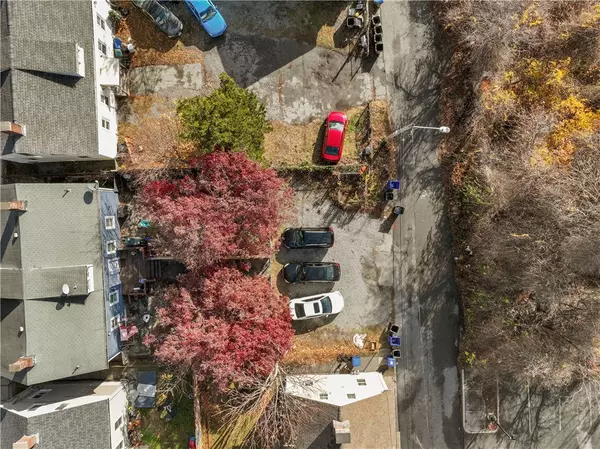 Providence, RI 02909,10 Hillard ST
