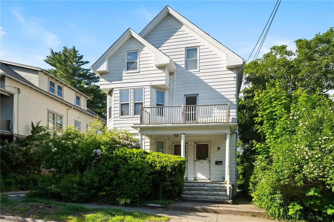 Providence, RI 02906,94 Larch ST
