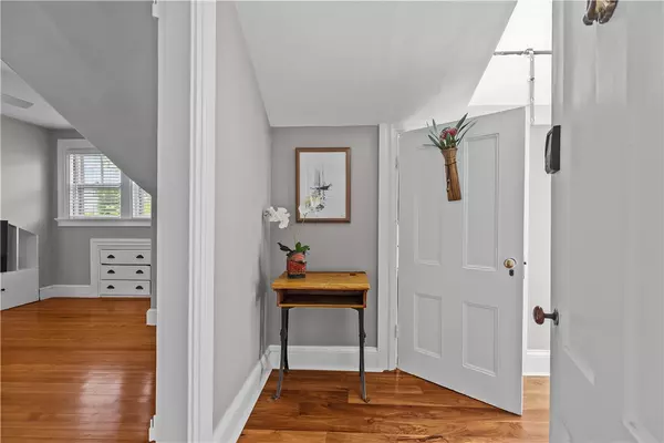 Newport, RI 02840,4 Red Cross AVE #4