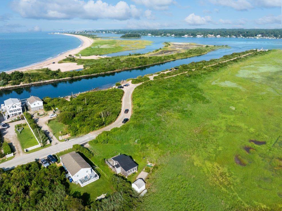 Charlestown, RI 02813,853 W Beach RD