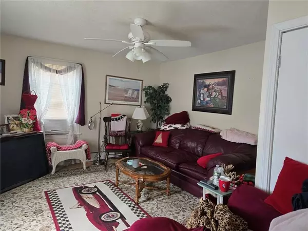 Westerly, RI 02808,245 Bradford RD