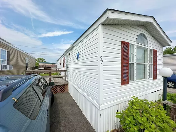 57 East DR, East Providence, RI 02916